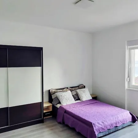 Apartman Di Matea Apartman *